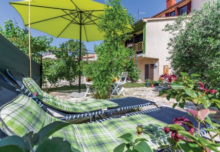 Apartment in Vinkuran, Croatia