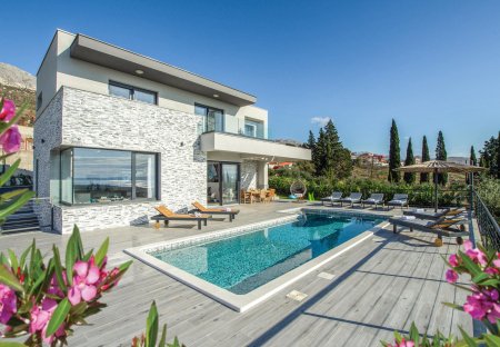 Villa in Kučine, Croatia