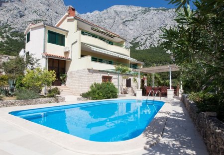Villa in Veliko Brdo, Croatia