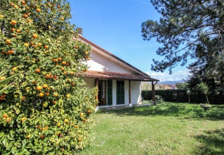 Villa in Ameglia, Italy