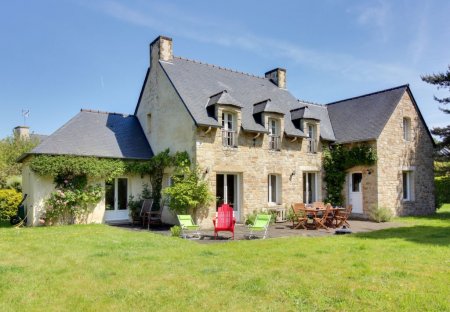 House in Saint-Briac-sur-Mer, France