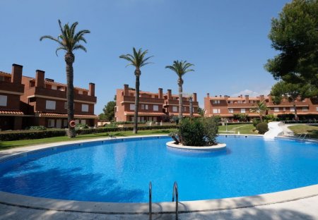 Villa in La Móra, Spain