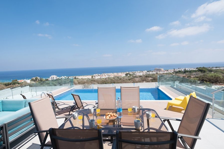 Villa to rent in Cape Greco, Cyprus with private pool 259330
