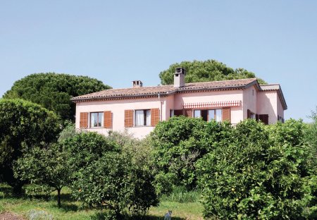 Apartment in Saint-Paul-de-Vence, the South of France