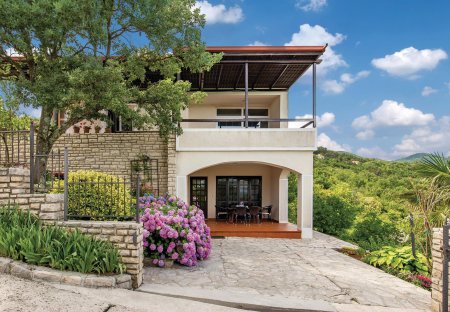Apartment in Veprinac, Croatia
