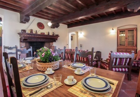 Villa in Pietrasanta, Italy