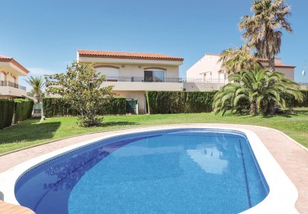 Villa in Costa Zèfir, Spain