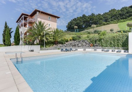 Apartment in Ciboure Nord, France