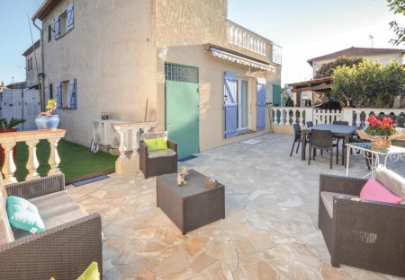 Villa in Azurville-Val Claret, the South of France