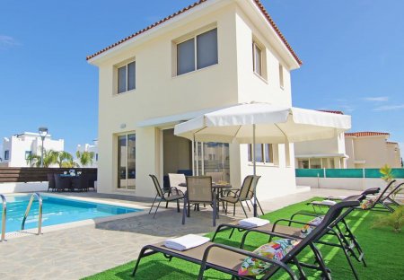 Villa in Pernera, Cyprus