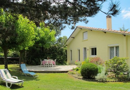 House in Hourtin, France