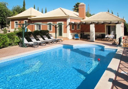 Villa in Barreiras Brancas, Algarve