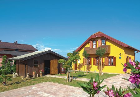 Villa in Zasadbreg, Croatia