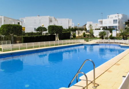 Villa in Los Gurullos, Spain