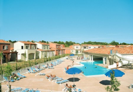 Apartment in Paradou, the South of France