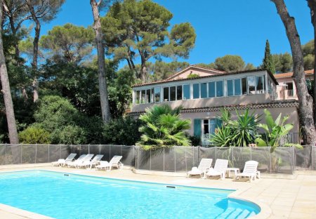 Apartment in La Croix-Valmer, the South of France