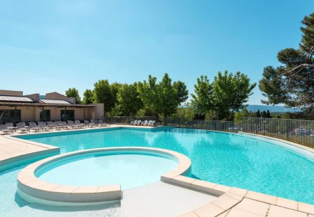 Apartment in Saumane-de-Vaucluse, the South of France