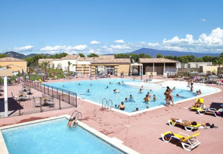 Apartment in Aubignan, the South of France