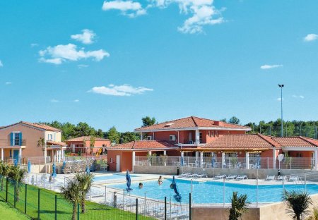 Apartment in Exterieurs, the South of France