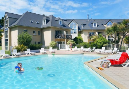 Apartment in Saint-Briac-sur-Mer, France