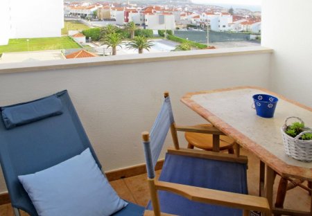 Apartment in Santa Cruz, Portugal