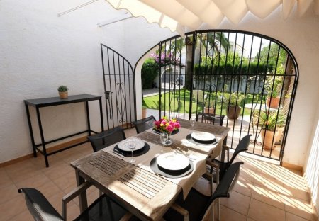 Villa in La Llosa, Spain