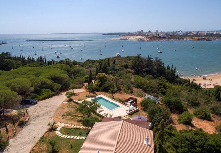 Villa in Ferragudo, Algarve