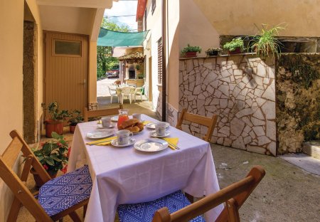 Apartment in Bregi, Croatia
