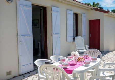 House in Meschers-sur-Gironde, France
