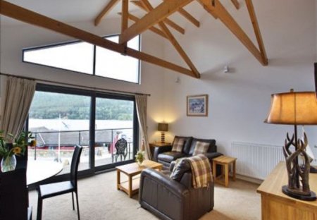 Apartment in Breadalbane, Scotland: HDRtist HDR - http://www.ohanaware.com/hdrtist/