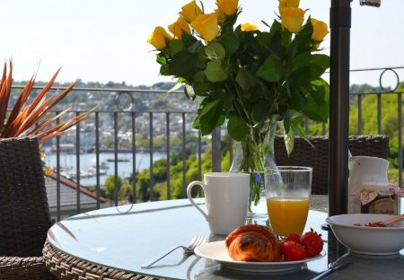Apartment in Kingswear, England