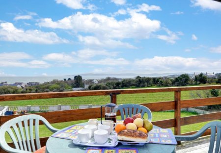 Apartment in Moelfre, Wales