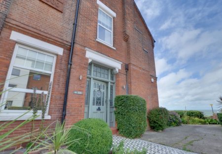 Apartment in Tankerton, England
