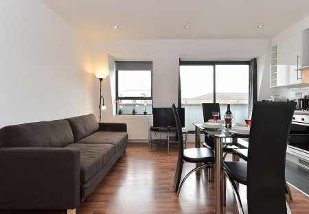 Apartment in Weavers, London