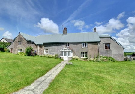 House in North Tamerton, England