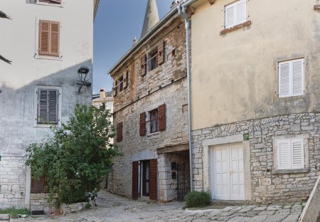 Apartment in Bale, Croatia