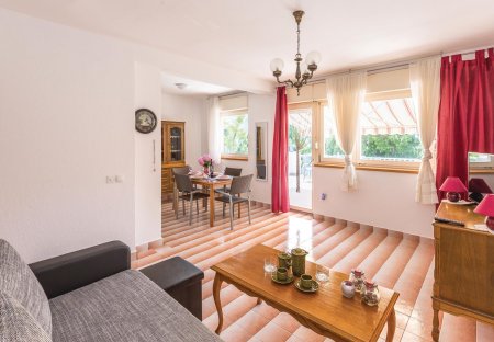 Apartment in Tučepi, Croatia