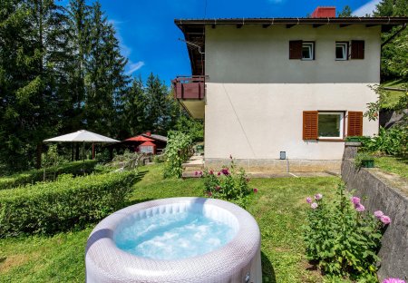 Villa in Drežnica, Croatia