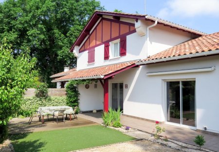 House in Moliets-et-Maa, France