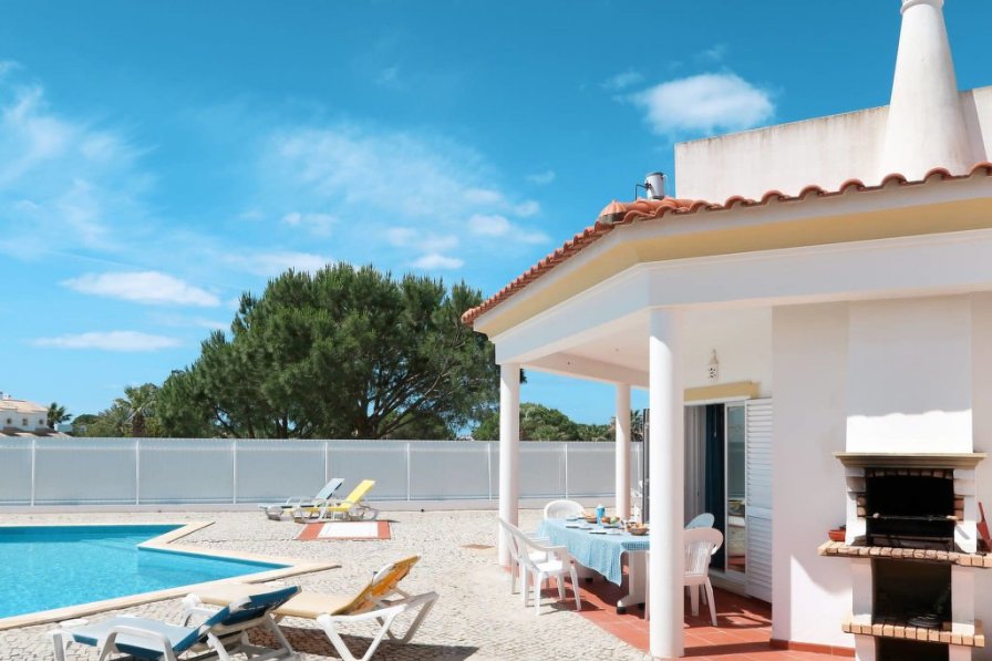 Villa to rent in Quinta da Balaia, Algarve with private pool 265587