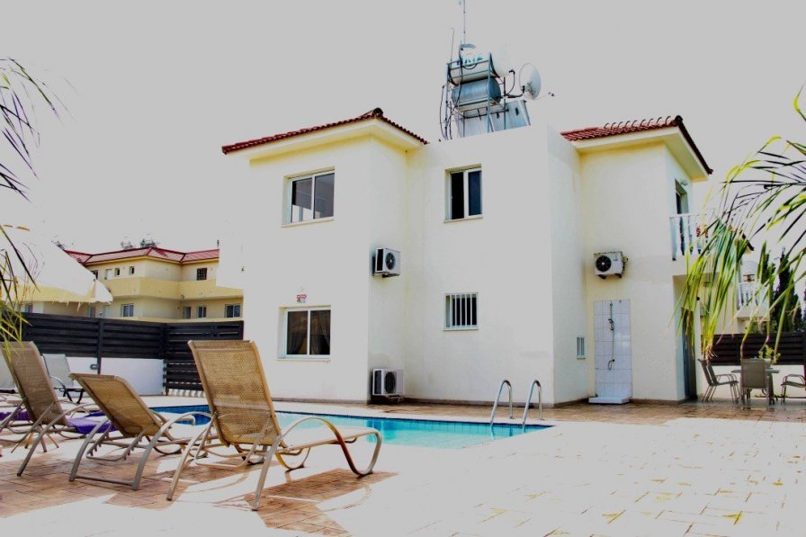 Villa to rent in Southern Cyprus, Cyprus with private pool 265624