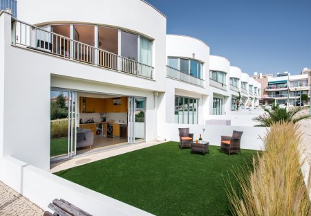 Villa in Bias do Sul, Algarve