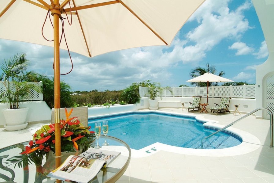 Villa to rent in St. James, Barbados with private pool 26647