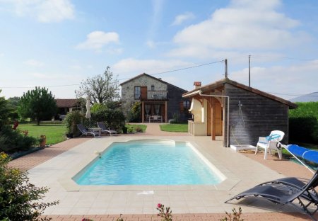 House in Madaillan, France