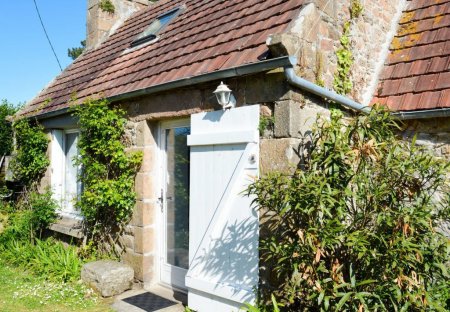 House in Trégastel, France