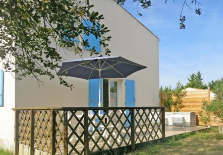 House in Saint-Georges-d'Oléron, France