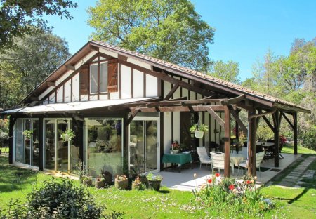 House in Carcans, France