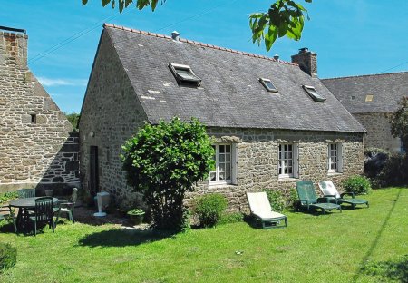 House in Pont-l'Abbé, France