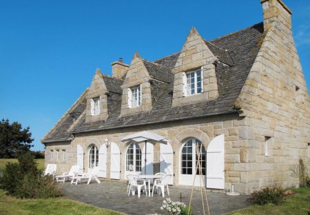 House in Saint-Pol-de-Léon, France