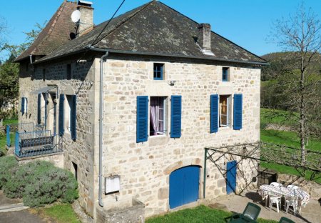 House in Teyssieu, the South of France